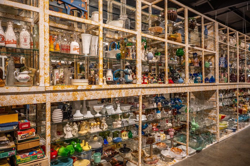 Antiques at Ohio's Market Berlin