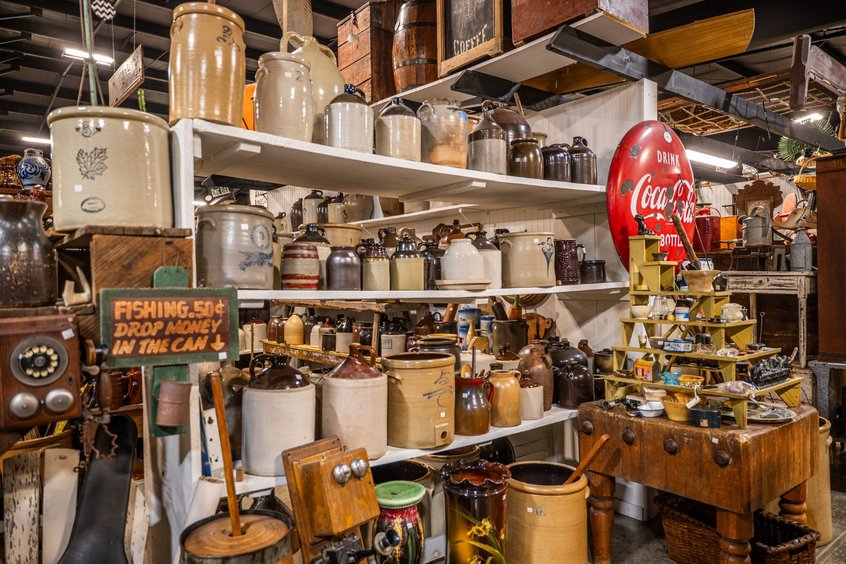 Antiques at Ohio's Market Berlin