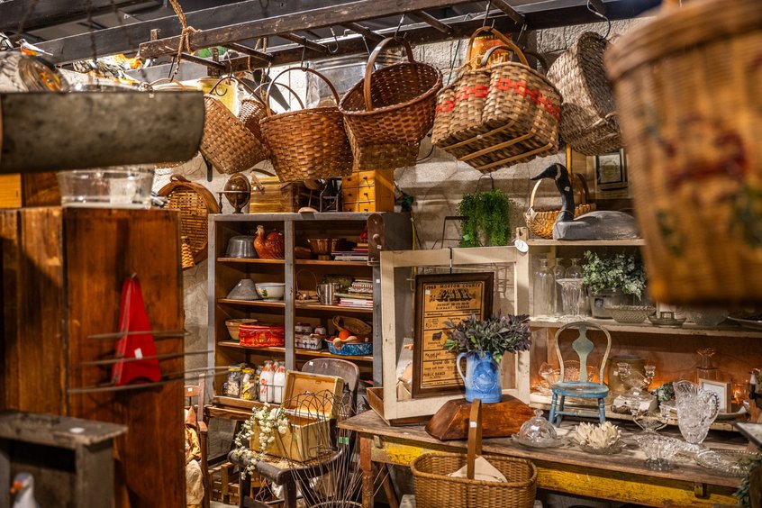 Antiques at Ohio's Market Berlin