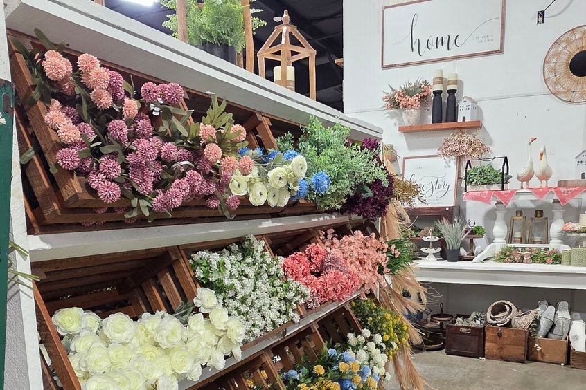Faux blooms and floral accents in Holmes County, OH