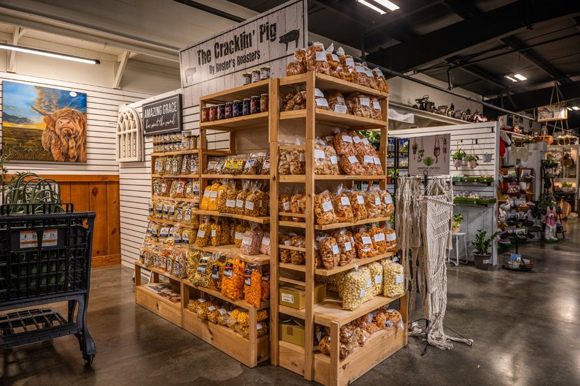 Food and snacks at Ohio's Market Berlin