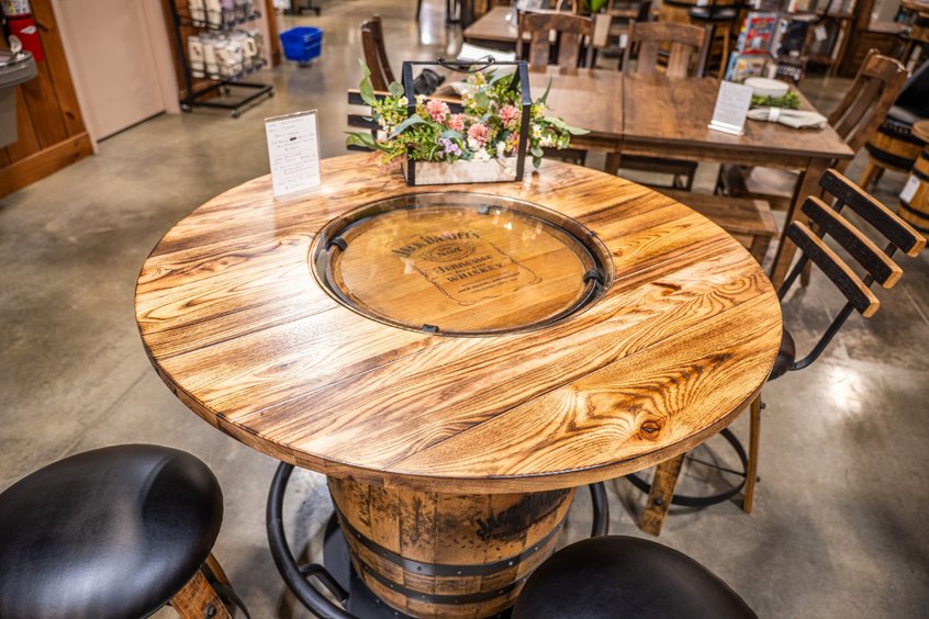 Furniture at Ohio's Market Berlin