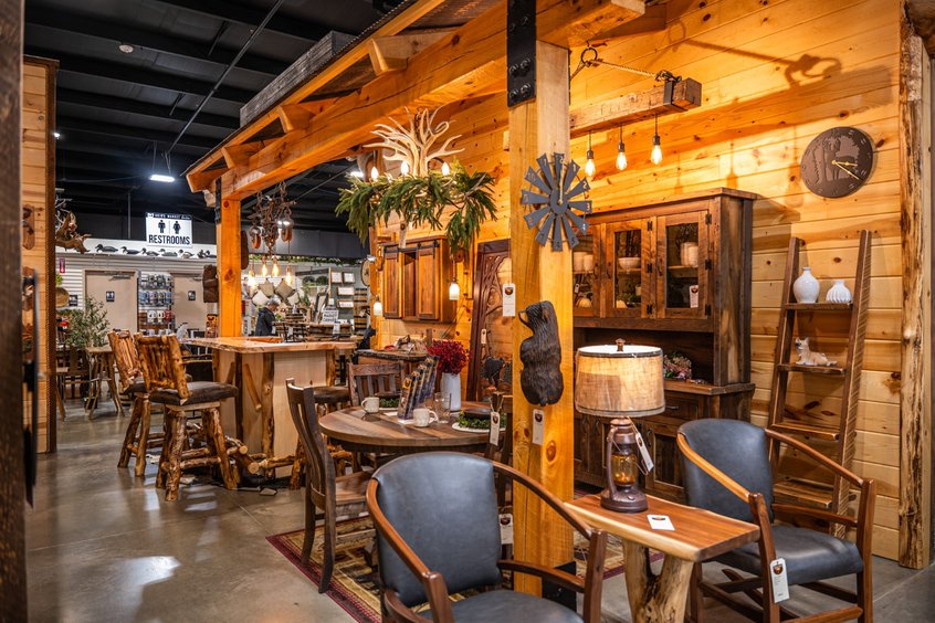 Furniture at Ohio's Market Berlin