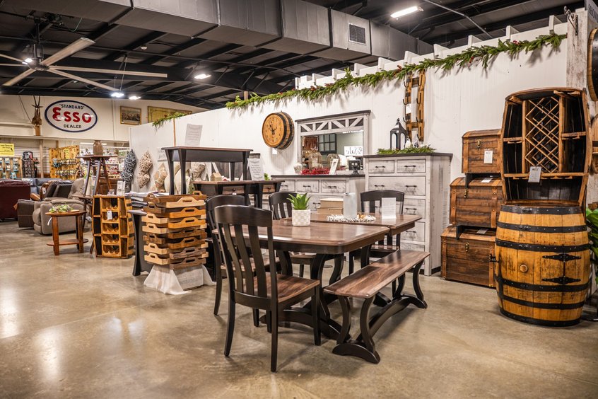 Furniture at Ohio's Market Berlin