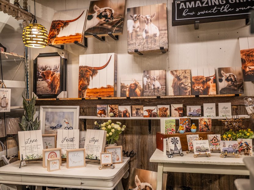 Home decor, rugs, and wall art at Ohio's Market Berlin