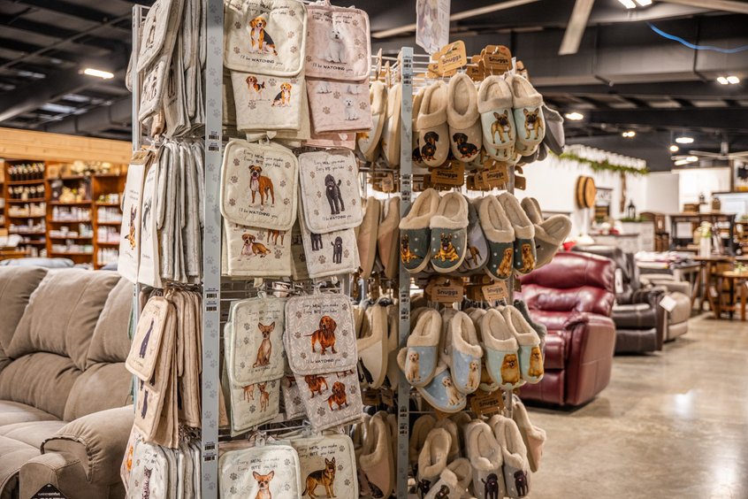 Treats and chews for dogs and cats in Holmes County, OH